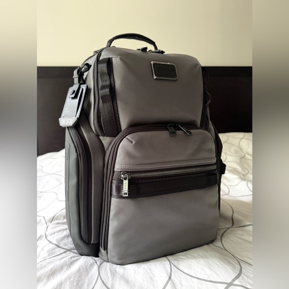 Tumi Other - Tumi Alpha Bravo Search Backpack, Charcoal